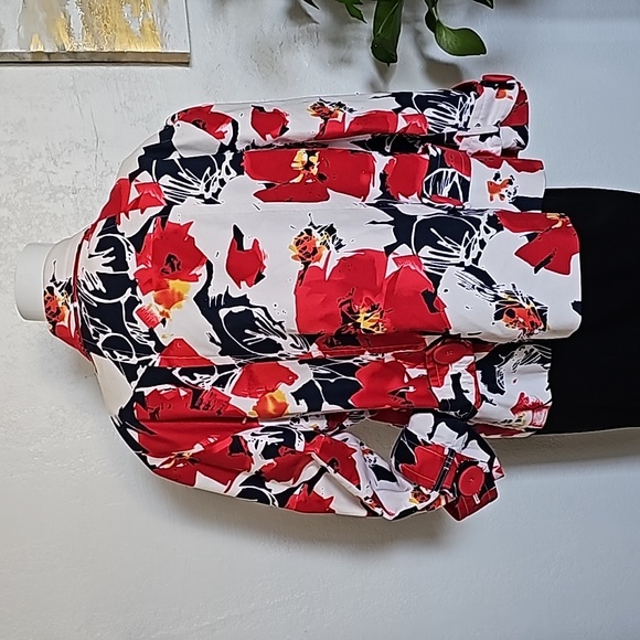 Coldwater Creek Floral Blazer Beautiful Red and Navy Size 14 - Picture 6 of 11